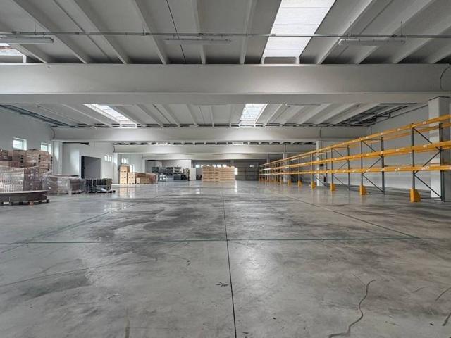 Locale Commerciale in affitto a Villorba