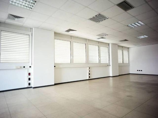 Locale Commerciale in affitto a Villorba