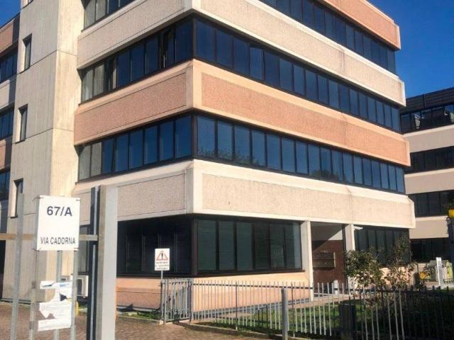 Locale Commerciale in affitto a Vimodrone, Lombardia