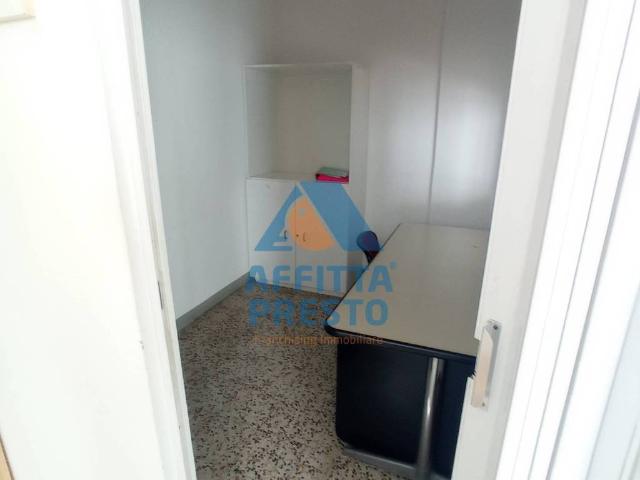 Locale Commerciale in affitto a Unione dei Comuni Circondario dell'Empolese Valdelsa, Vinci