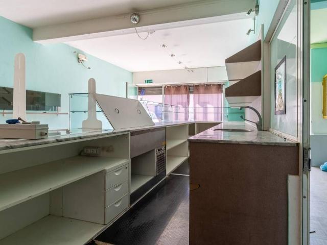 Locale Commerciale in affitto a Unione dei Comuni Circondario dell'Empolese Valdelsa, Vinci