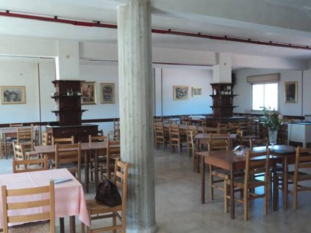Locale Commerciale in affitto a Vittoria, Sicilia