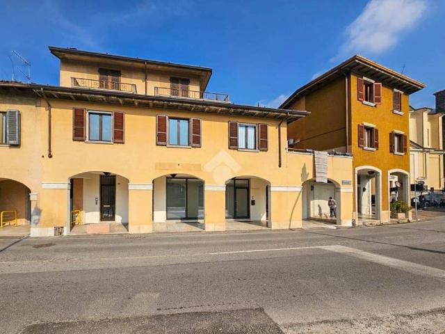 Locale Commerciale in affitto a Comunità montana della Valle Sabbia, Vobarno