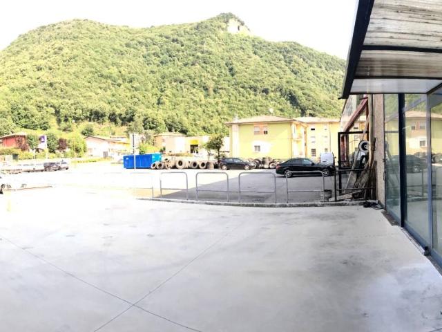 Locale Commerciale in affitto a Comunità montana della Valle Sabbia, Vobarno