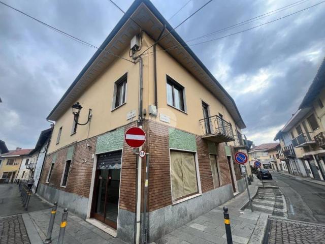 Locale Commerciale in affitto a Piemonte, Torino
