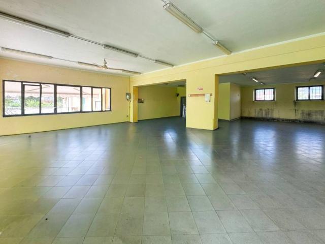 Locale Commerciale in affitto a Volta Mantovana, Lombardia
