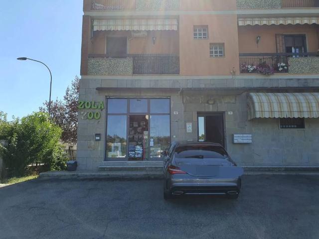 Locale Commerciale in affitto a Unione dei comuni Valli del Reno, Lavino e Samoggia, Zola Predosa