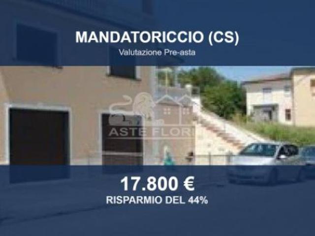Capannone in vendita a Calabria, Cosenza