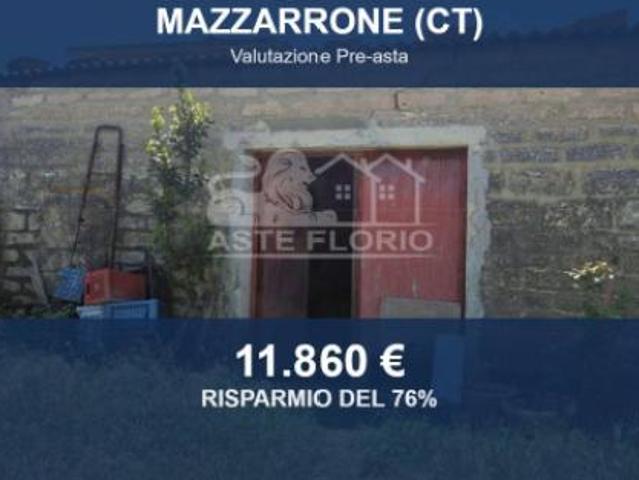 Capannone in vendita a Mazzarrone, Sicilia