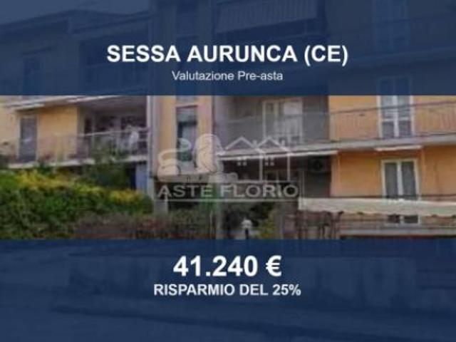 Appartamento in vendita a Sessa Aurunca, Caserta