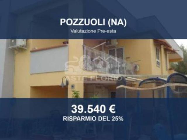 Capannone in vendita a Rione Ortodonico, Pozzuoli