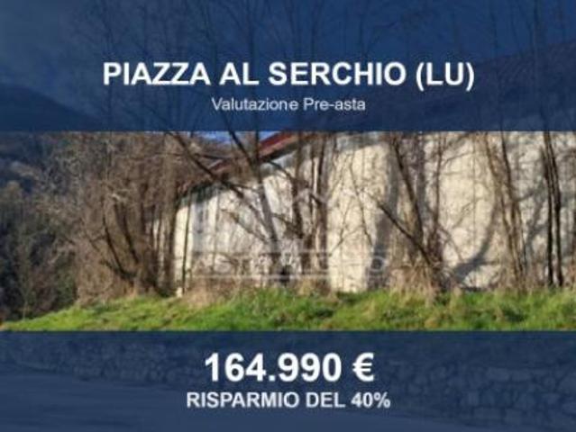 Locale Commerciale in vendita a Unione Comuni Garfagnana, Piazza Al Serchio