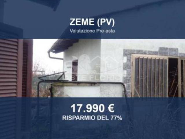 Villa Indipendente in vendita a Zeme, Lombardia