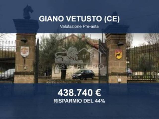 Locale Commerciale in vendita a Giano Vetusto, Campania