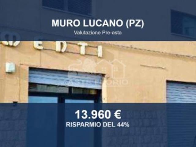 Capannone in vendita a Muro Lucano, Basilicata