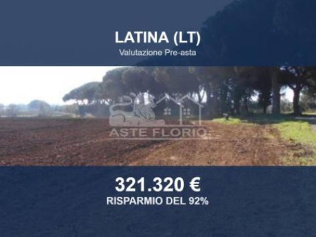 Terreno in vendita a Latina, Lazio