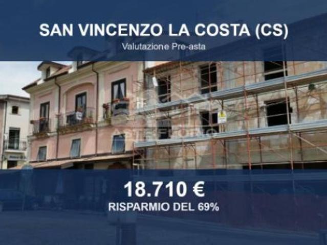 Locale Commerciale in vendita a Calabria, Cosenza