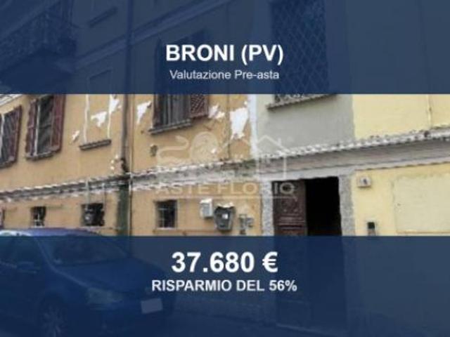 Appartamento in vendita a Broni, Lombardia