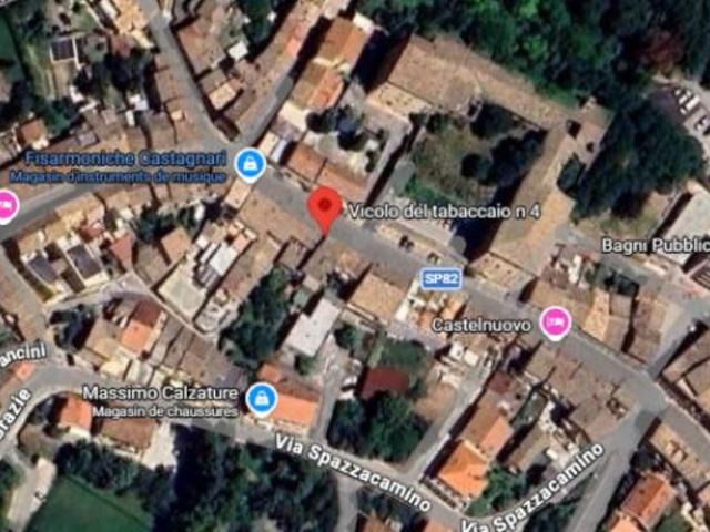 Box in vendita a Castelnuovo, Marche