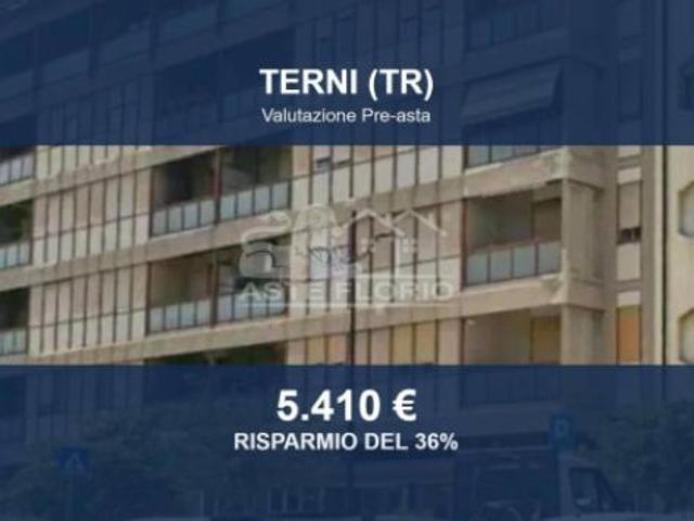 Capannone in vendita a Terni, Umbria