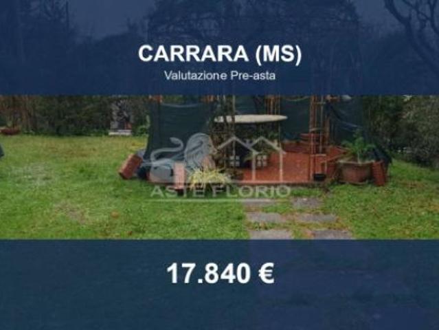 Terreno in vendita a Carrara, Massa-Carrara