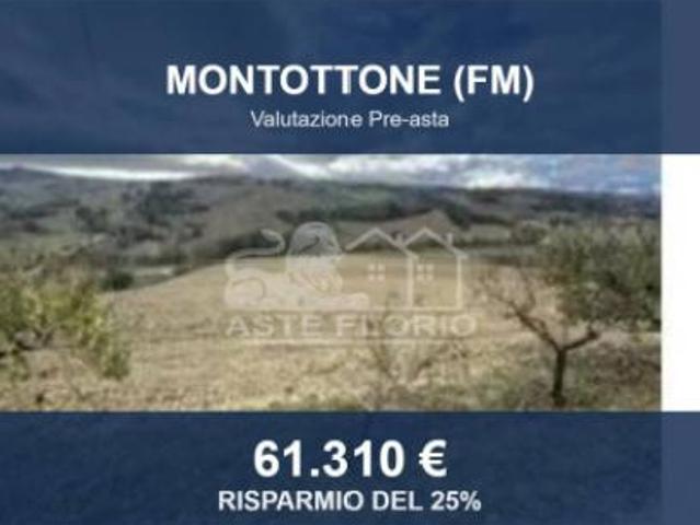 Terreno in vendita a Marche, Fermo