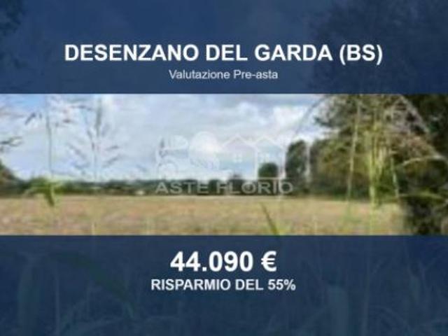 Terreno in vendita a Desenzano del Garda, Brescia