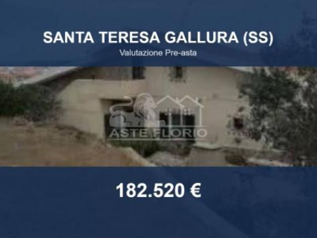 Villa Indipendente in vendita a Santa Teresa Gallura, Sardigna/Sardegna