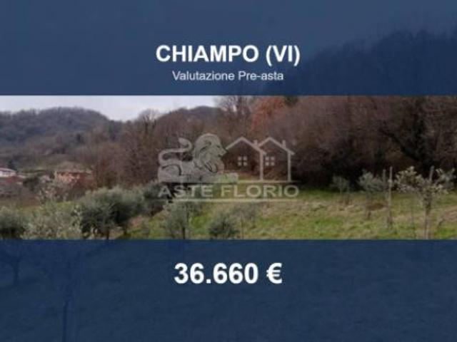 Terreno in vendita a Chiampo, Veneto