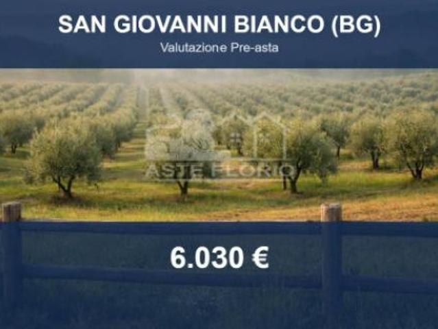 Terreno in vendita a Comunità Montana della Valle Brembana, San Giovanni Bianco