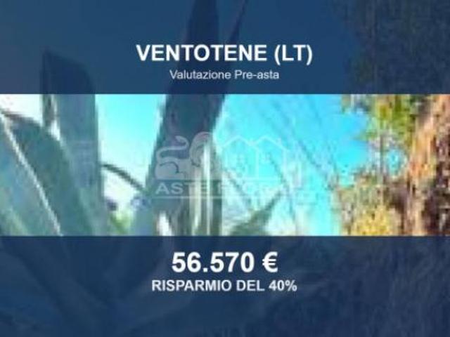Capannone in vendita a Ventotene, Lazio