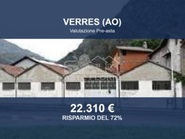 Locale Commerciale in vendita a Verres, Aosta