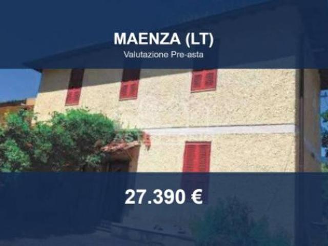 Villa Indipendente in vendita a Maenza, Lazio