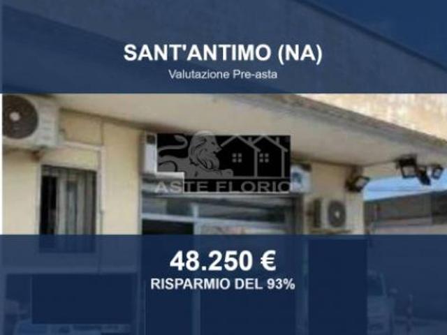 Capannone in vendita a Sant'Antimo, Napoli