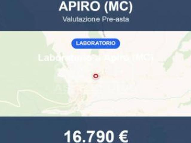 Locale Commerciale in vendita a Marche, Macerata