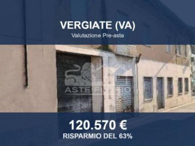 Capannone in vendita a Vergiate, Lombardia