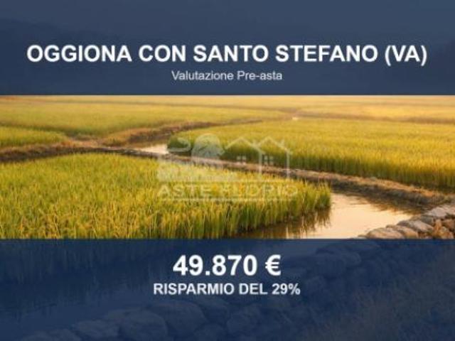 Terreno in vendita a Oggiona Con Santo Stefano, Lombardia