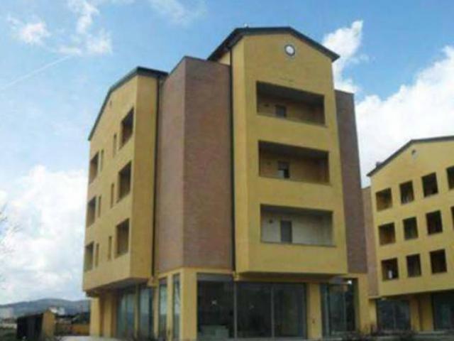 Capannone in vendita a Magione, Umbria