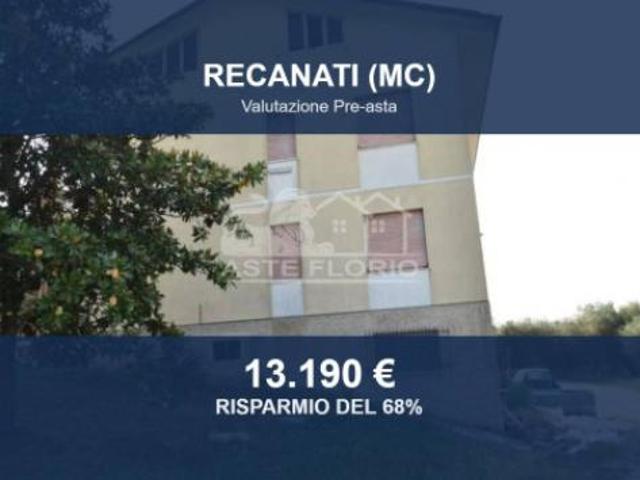 Box in vendita a Marche, Macerata