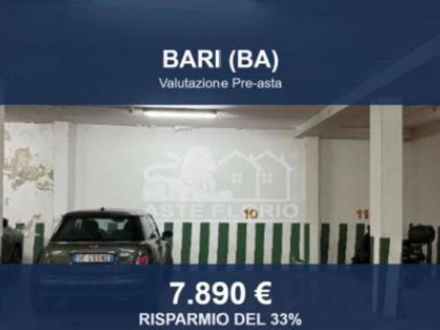 Box in vendita a Puglia, Bari