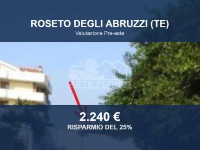 Box in vendita a Roseto Degli Abruzzi, Abruzzo