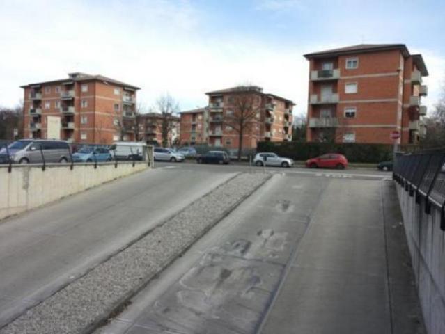 Box in vendita a Ovest, Brenzone