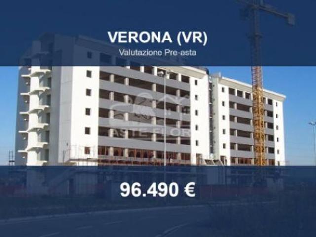 Box in vendita a Brenzone, Veneto