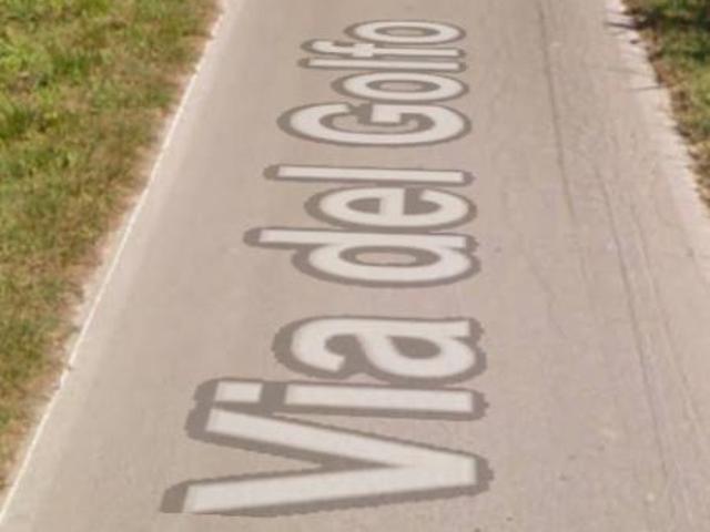 Locale Commerciale in vendita a Ponte Buggianese, Toscana