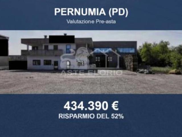 Capannone in vendita a Pernumia, Veneto