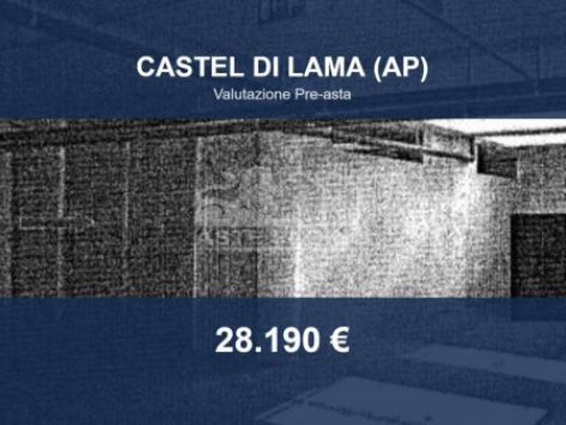 Box in vendita a Sambuco, Marche