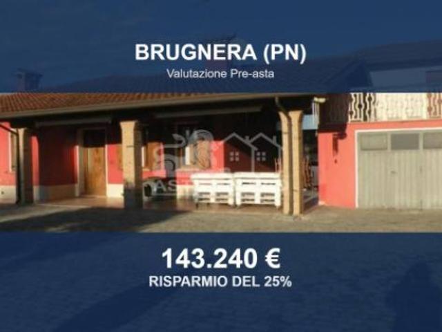 Villa Indipendente in vendita a Brugnera, Friuli-Venezia Giulia