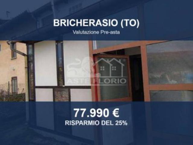 Villa Indipendente in vendita a Avaro, Bricherasio