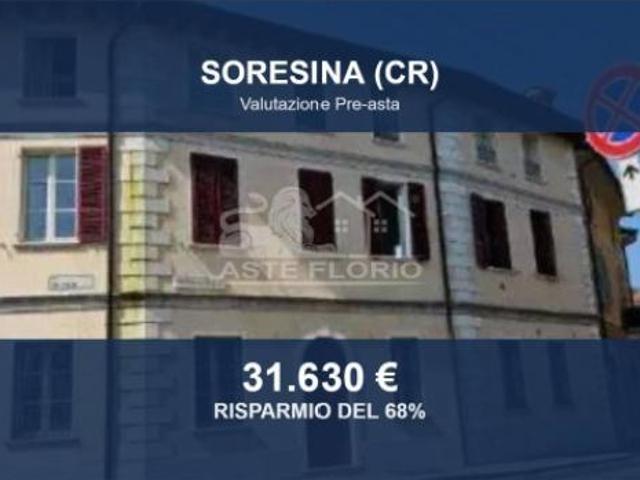 Locale Commerciale in vendita a Soresina, Lombardia
