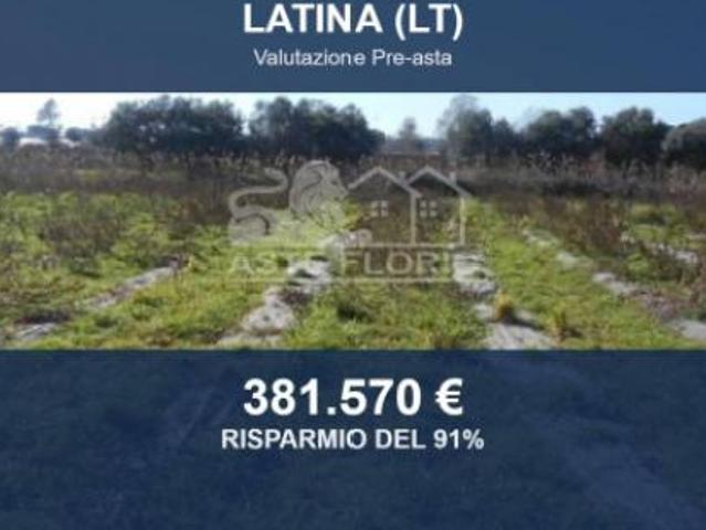 Terreno in vendita a Latina, Lazio